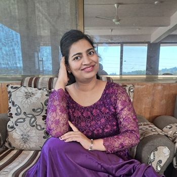 Asmita-Jason-_-Headshot-600---Asmita-Jason