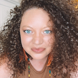 Emma-Weatherall-Square-Profile-Image---Emma-Weatherall