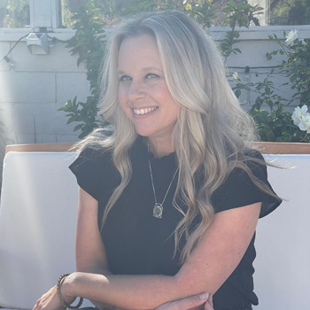 Heather-hathaway-headshot-square---Heather-Hathaway