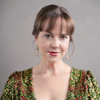 Rebecca-1000X1000---Rebecca-Brockman